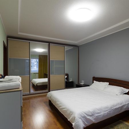 Apartment Гагаріна-Даффі Dnipro Exteriör bild